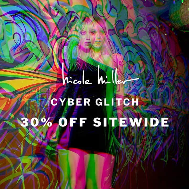 ニコールミラーのインスタグラム：「SURPRISE! #CYBERMONDAY is here early! Get 30% off site wide with code CYBER30! #sale #shopnow #NMHoliday2020」