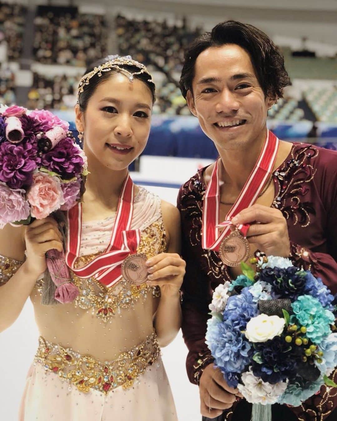 村元哉中のインスタグラム：「NHK杯 2020⛸🇯🇵 応援ありがとうございました！！！ 改めて、初披露の場をお客様の前でできた事、そして大ちゃんと一緒にアイスダンサーとして氷に戻ってこれた事を心から感謝しています。 これからが本当に楽しみ！ スタッフ、関係者の方々、コーチ、スポンサー様のお力によって今大会を無事に終える事ができました。🙇🏻‍♀️ そしていつも温かく見守り、応援してくださるファンの方々にも感謝の気持ちでいっぱいです！  次に向けて一歩ずつ⭐️頑張ります！ 大ちゃんありがとう！ Dream big and let the new adventure begin ! 🌸  📷: from aflosport / mainichiphotography #nhk杯フィギュア #アイスダンス #かなだい #スカイコート #PUMA #strongertogether  #フィギュアスケート」