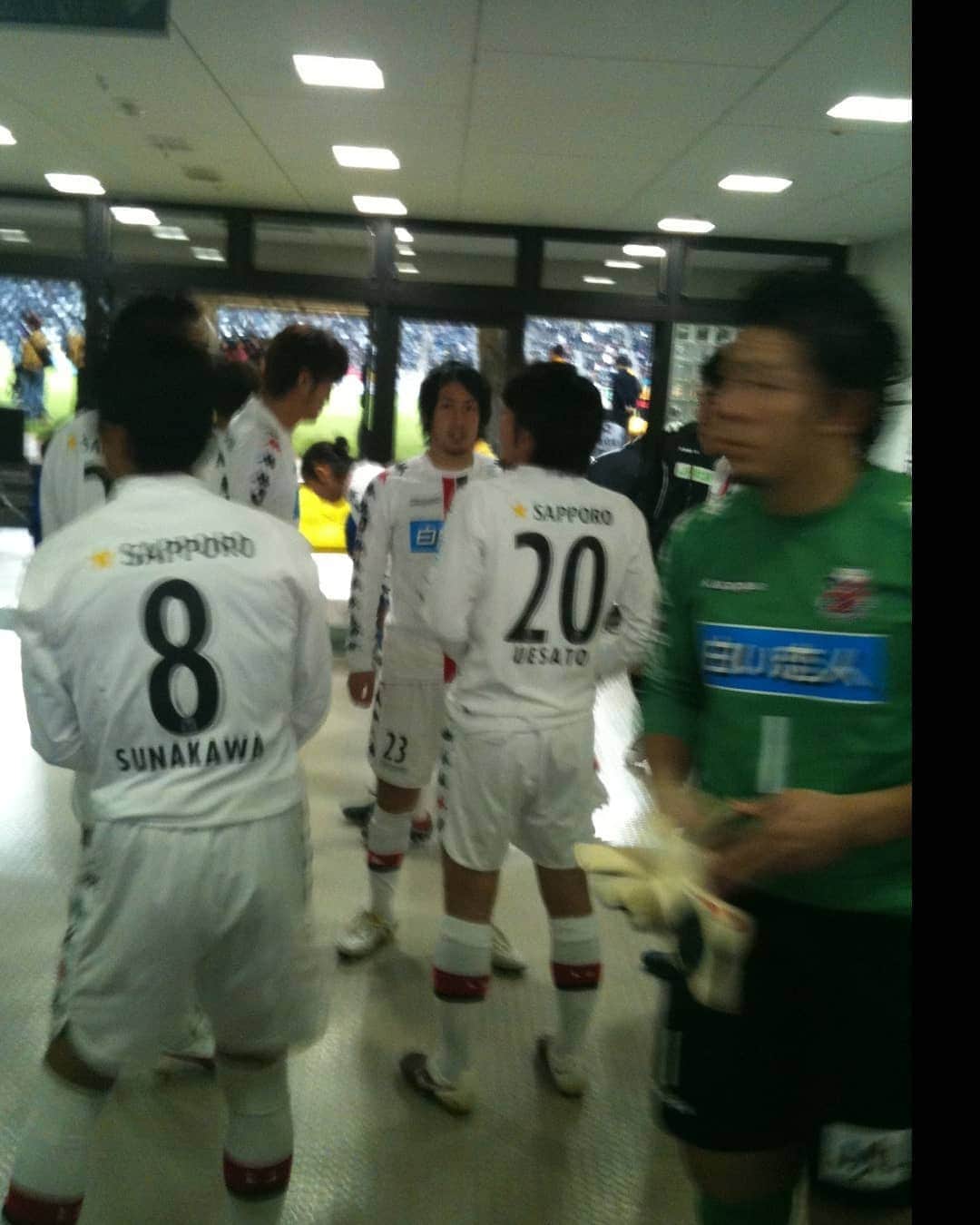 長島☆自演乙☆雄一郎のインスタグラム：「10年前の今日。福岡にサッカー見に行ってた😄」