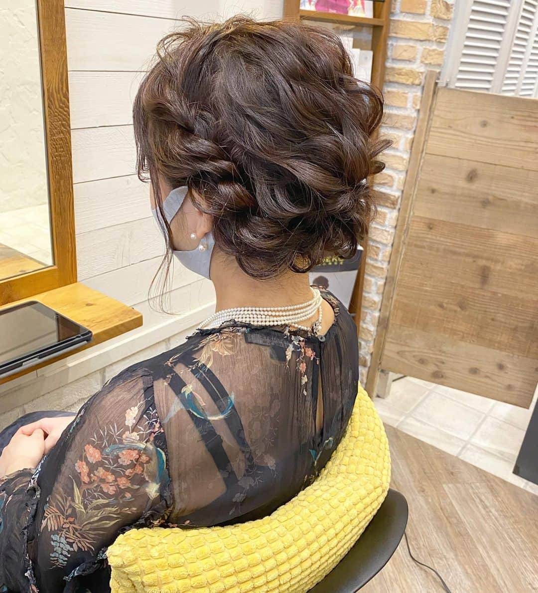 金子真由美さんのインスタグラム写真 - (金子真由美Instagram)「* 肩につかない長さアレンジ * →Before * #かねこアレンジ #ヘアアレンジ #ボブアレンジ #ボブヘアアレンジ #結婚式 #結婚式ヘアアレンジ」11月30日 10時22分 - kanekomayumi12