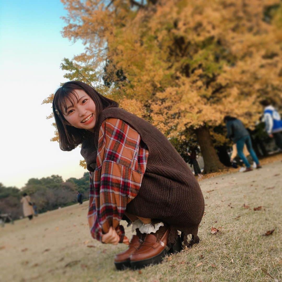 横道侑里のインスタグラム：「人しか入らん笑笑」