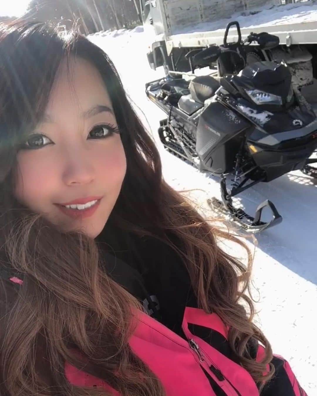 長谷川史歩理さんのインスタグラム写真 - (長谷川史歩理Instagram)「⛄ ついにこの季節⛄ . 全日本スノーモービル選手権も楽しみ🤍  . .﻿ ﻿パノラマってなかなか載せる機会ないから 集めてみた☺️ ﻿.  #北海道 #hokkaido  #スノーモービル #モービル #snowmobiles ﻿ #snow #winter #winterfashion ﻿ #carmodel #customcar ﻿ ﻿ ﻿  #car ﻿ #bike #cartune ﻿ #drift #mountain ﻿ #automotive #portrait ﻿ #photography  #japan  #model﻿ #はせがわしほり ﻿ #panorama  #theworldofportraits ﻿ #carlifestyle ﻿ #fashionphotography ﻿  #キャンギャル ﻿ #promomodel #🇺🇸 #🇯🇵」11月30日 11時40分 - shihori_hasegawa888