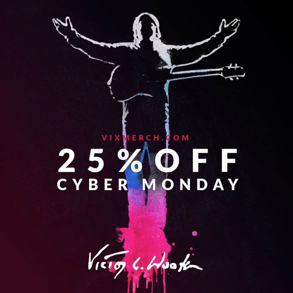 ヴィクター・ウッテンのインスタグラム：「We are feeling EXTRA THANKFUL this year! Starting now through Cyber Monday Save 25% off all items at Vix Merch!  Save big on Gear, Music, Books and Apparel!  Sale starts NOW!  Link In Bio  https://www.vixmerch.com/」