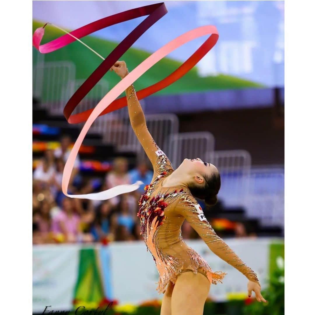 皆川夏穂さんのインスタグラム写真 - (皆川夏穂Instagram)「Believe in yourself and move forward 🏃🏻‍♀️ ﻿ ﻿ ﻿ WC Guadalajara 2017 ❤︎﻿ ﻿ #rhythmicgymnastics  #roadtotokyo」11月30日 12時23分 - kaho_minagawa0820