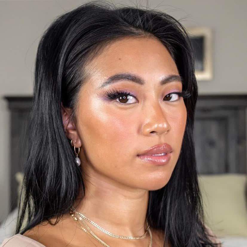 Benefit Cosmeticsさんのインスタグラム写真 - (Benefit CosmeticsInstagram)「Thanksgiving check: We’re thankful for #goofproofbrowpencil & @christineleeee blessing our feed with this bold brow & glowing skin combo 🙏 What’s something you were grateful for this weekend?! Comment below! 👇 #regram #friendswithbenefit」11月30日 12時37分 - benefitcosmetics