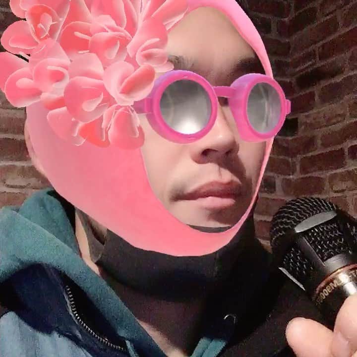 福田洋のインスタグラム：「#マイミスターロンリーハート  #ASKA #プロレスラーカラオケ自撮り部」