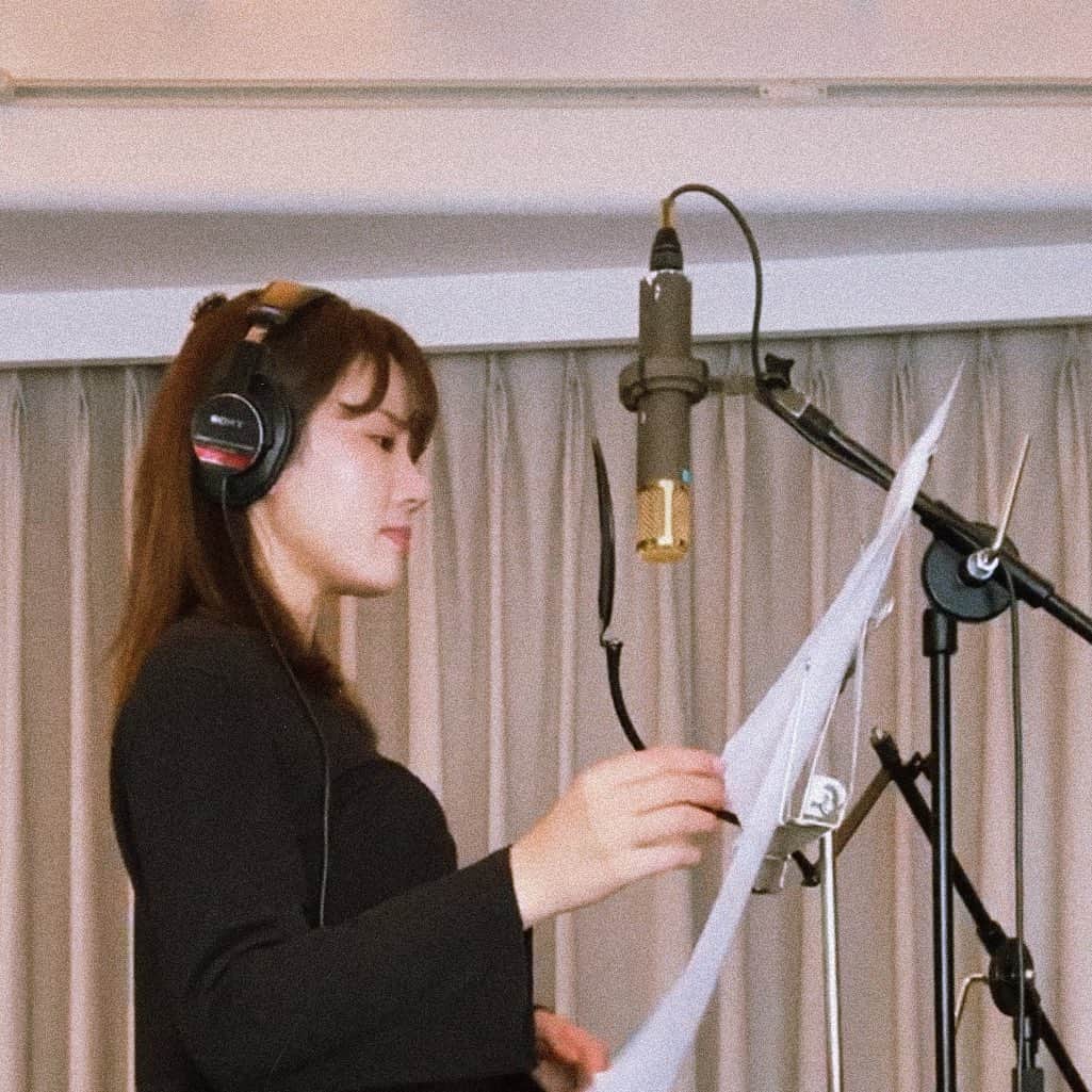原望奈美さんのインスタグラム写真 - (原望奈美Instagram)「原田　乃叶美です^_^ ⁣ ⁣ ⁣いつかの📸  ただ私は歌いたいんだ 今すぐにでも歌いたいんだけどね ⁣ ⁣ ⁣ ⁣#artist #vocal #studio #camera #歌いたい ⁣ ⁣ ⁣ ⁣ ⁣ ⁣ ⁣」11月30日 22時10分 - vo_nozomi