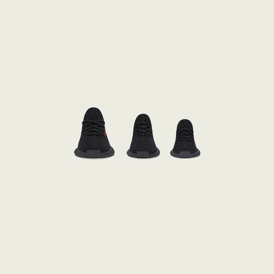 adidas Originalsさんのインスタグラム写真 - (adidas OriginalsInstagram)「YEEZY BOOST 350 V2 CORE BLACK/ CORE BLACK/ RED. AVAILABLE DECEMBER 5 AT ADIDAS.COM/YEEZY AND ON THE ADIDAS APP IN SELECT COUNTRIES.​」11月30日 22時14分 - adidasoriginals