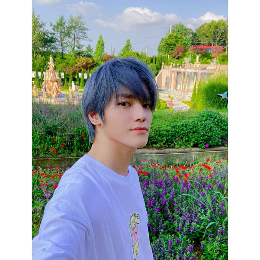 SuperMさんのインスタグラム写真 - (SuperMInstagram)「💐🌹💐  #TAEYONG #SuperM #SuperOne #WeAreTheFuture #SuperMTheFuture #MTOPIA #M토피아」11月30日 22時23分 - superm