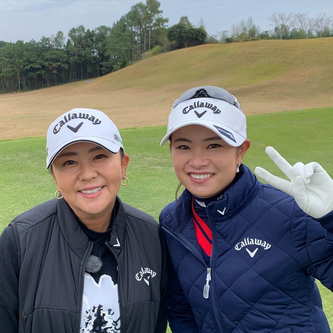 のインスタグラム：「そして今日は河本結ちゃんともお仕事させていただきました🥰  結ちゃんも全米女子オープンに出場します❤️  日本とアメリカ二足の草鞋で彼女も頑張っているので早くアメリカでの優勝期待しています😘」