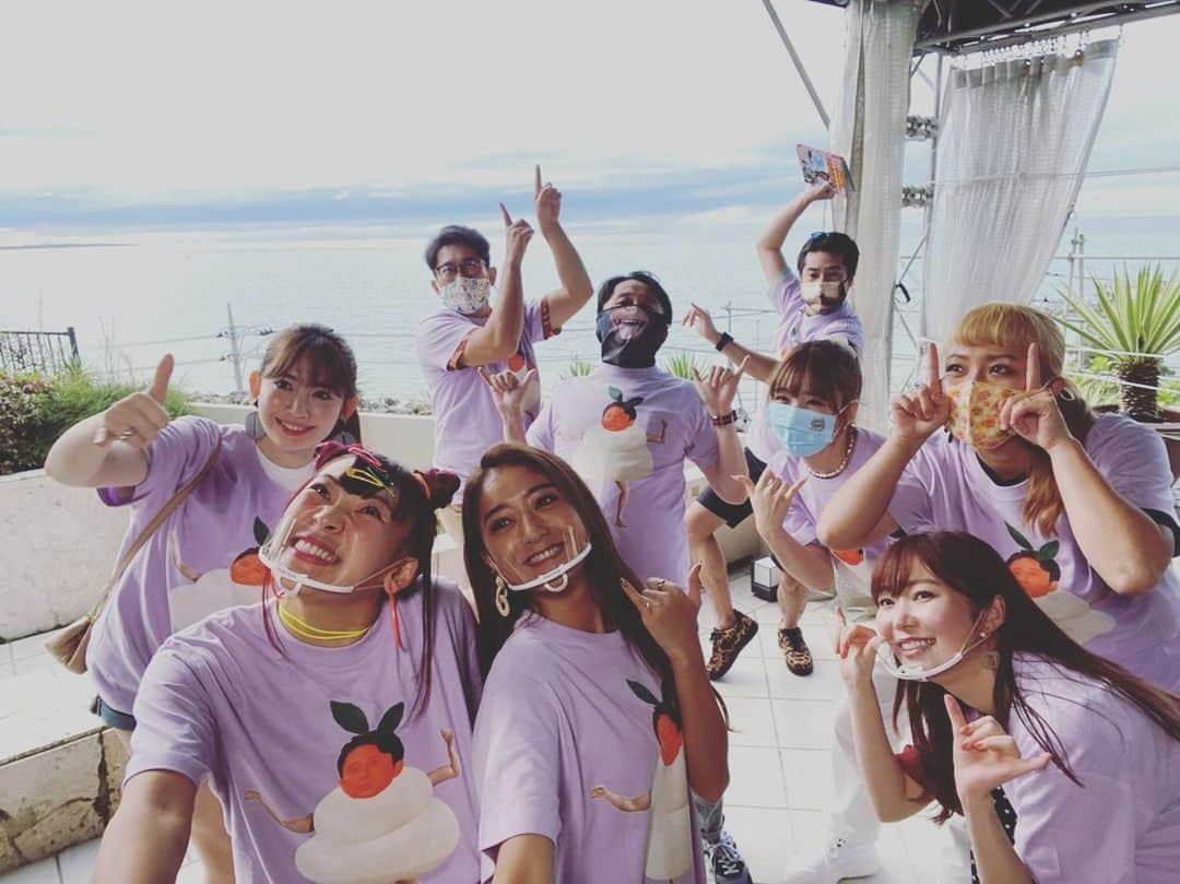 丸山桂里奈さんのインスタグラム写真 - (丸山桂里奈Instagram)「「有吉の冬休み　密着77時間　in沖縄」に出動させていただきました🤨🌤 夏休み以来の冬休みで、とにかくもう言わなくてもわかる、という楽しさと幸せな空間がそこにはありました👍👍👍 このメンバーにいれることが夢のようです😍❤️有吉さんはじめ、共演者のみなさま、そしてスタッフさん、ありがとうございました😊 みなさんに是非、みていただきたいです🚴‍♀️🥚🏠 放送は2021年１月１日の絶対的な元日。時間は、21時から23時半です😚😚😚フジテレビです💡  #有吉の冬休み #in沖縄 #楽し過ぎた #最高メンバー #幸せ #元日放送です #2021年のはじまりですね #いい意味で #インスタバエ」11月30日 15時30分 - karinamaruyama