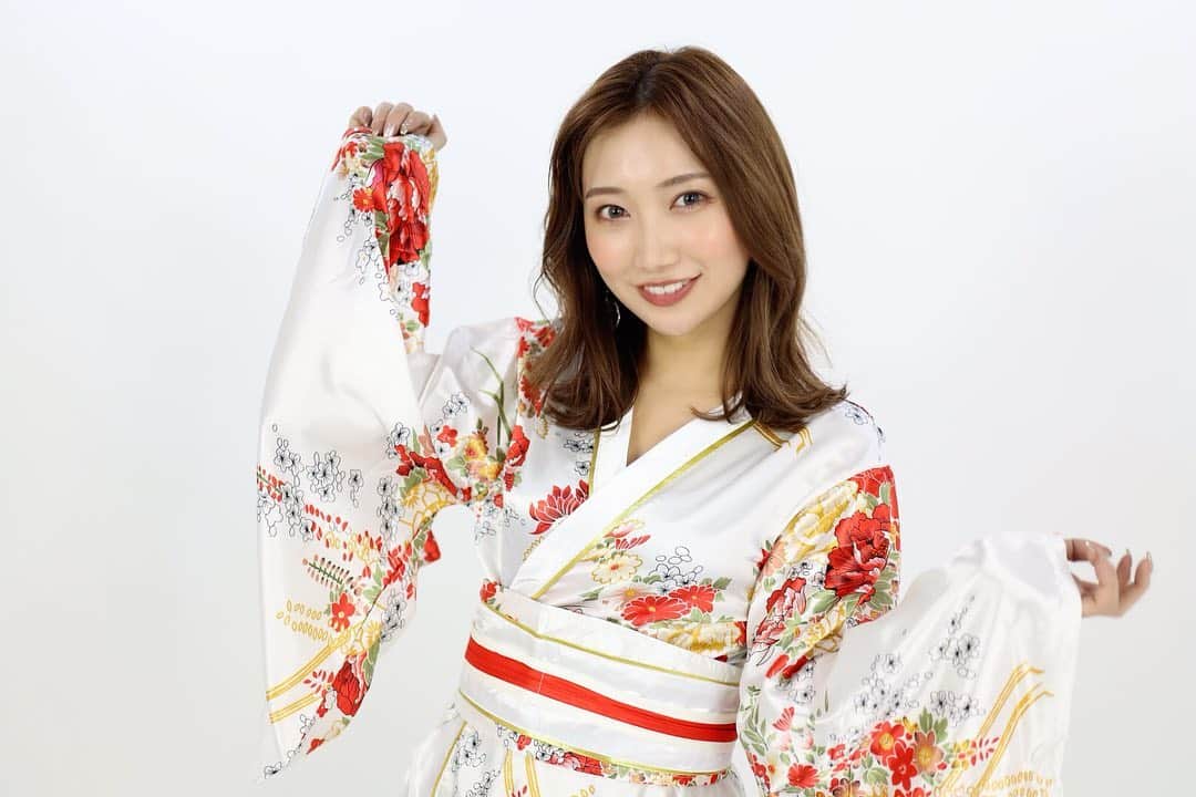 加美杏奈さんのインスタグラム写真 - (加美杏奈Instagram)「・ 初めての撮影会📸！！ ・ 参加して下さった皆さんありがとうございました☺️ ・ 今回参加できなかった方も次回開催されたら ぜひ、遊びに来てくれたら嬉しいです🥺⸜❤︎⸝‍ ・ 素敵なお手紙・プレゼントまでありがとうございます🥺！！ 大切にさせて頂きます💖 #1129#撮影会#初#思い出#思い出グラム#happy#love」11月30日 16時16分 - anna.kami3