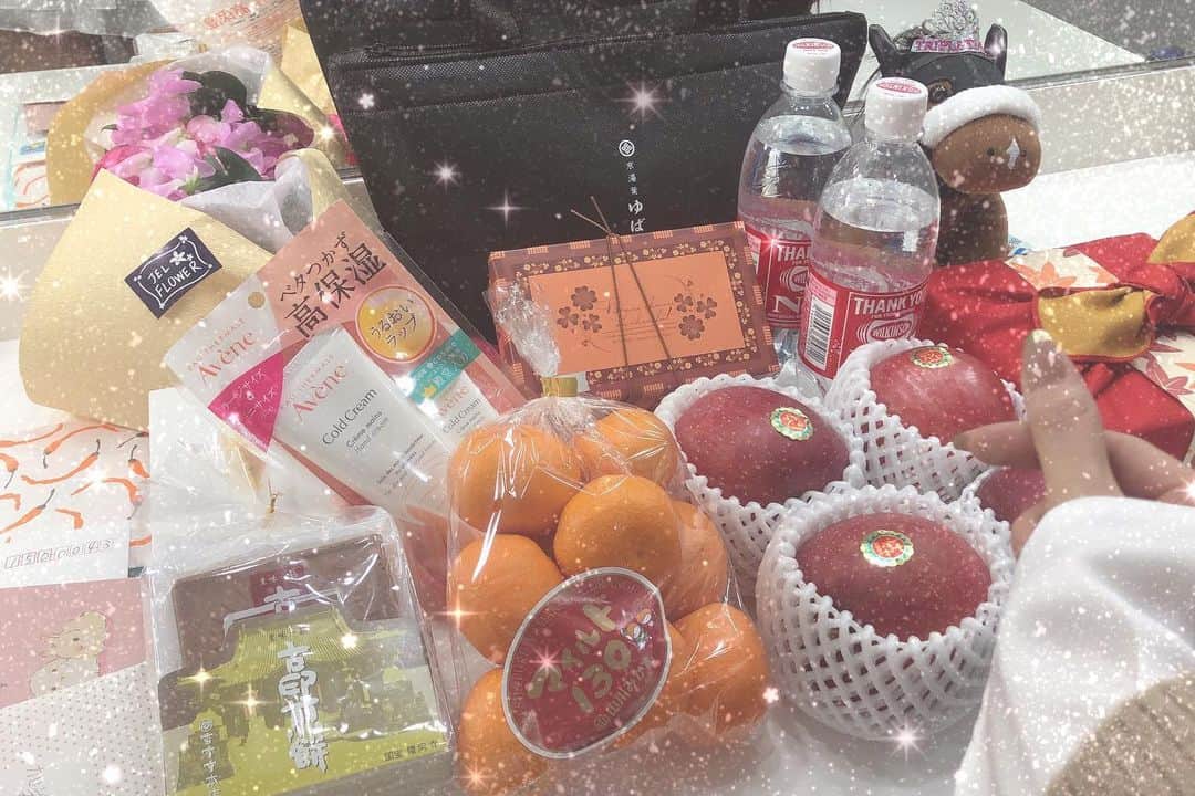 加美杏奈さんのインスタグラム写真 - (加美杏奈Instagram)「・ 初めての撮影会📸！！ ・ 参加して下さった皆さんありがとうございました☺️ ・ 今回参加できなかった方も次回開催されたら ぜひ、遊びに来てくれたら嬉しいです🥺⸜❤︎⸝‍ ・ 素敵なお手紙・プレゼントまでありがとうございます🥺！！ 大切にさせて頂きます💖 #1129#撮影会#初#思い出#思い出グラム#happy#love」11月30日 16時16分 - anna.kami3