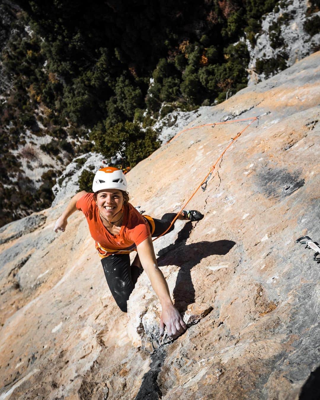 のインスタグラム：「My hearth is always full while climbing in the Verdon. This time I had the pleasure teaming up with @mathieumaynadier and my boy capturing us from above on a static rope. What a great combo! 👌👌👌  #princessnina #petzlteam #scarpateam #julboathlete #teamarkose #scarpaclimb   📸 @jeremy_bernard_photography   @petzl_official @scarpaspa @arcteryx @arkose.climbing」