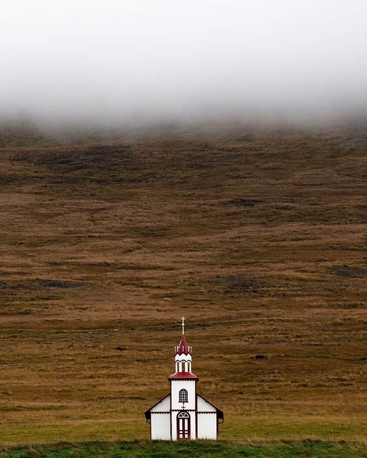 National Geographic Travelさんのインスタグラム写真 - (National Geographic TravelInstagram)「Photo by Matt Borowick @mborowick / With over 350 churches in Iceland, it’s hard to travel for more than a few miles without seeing at least a couple of them. Driving around the island, I managed to photograph a few dozen churches during the time I spent there. The beauty of some and the strangeness of others, architecturally speaking, is what caught my eye. Follow @mborowick for more pictures like this. #nature #iceland #adventure #wilderness #nordic」11月30日 16時40分 - natgeotravel