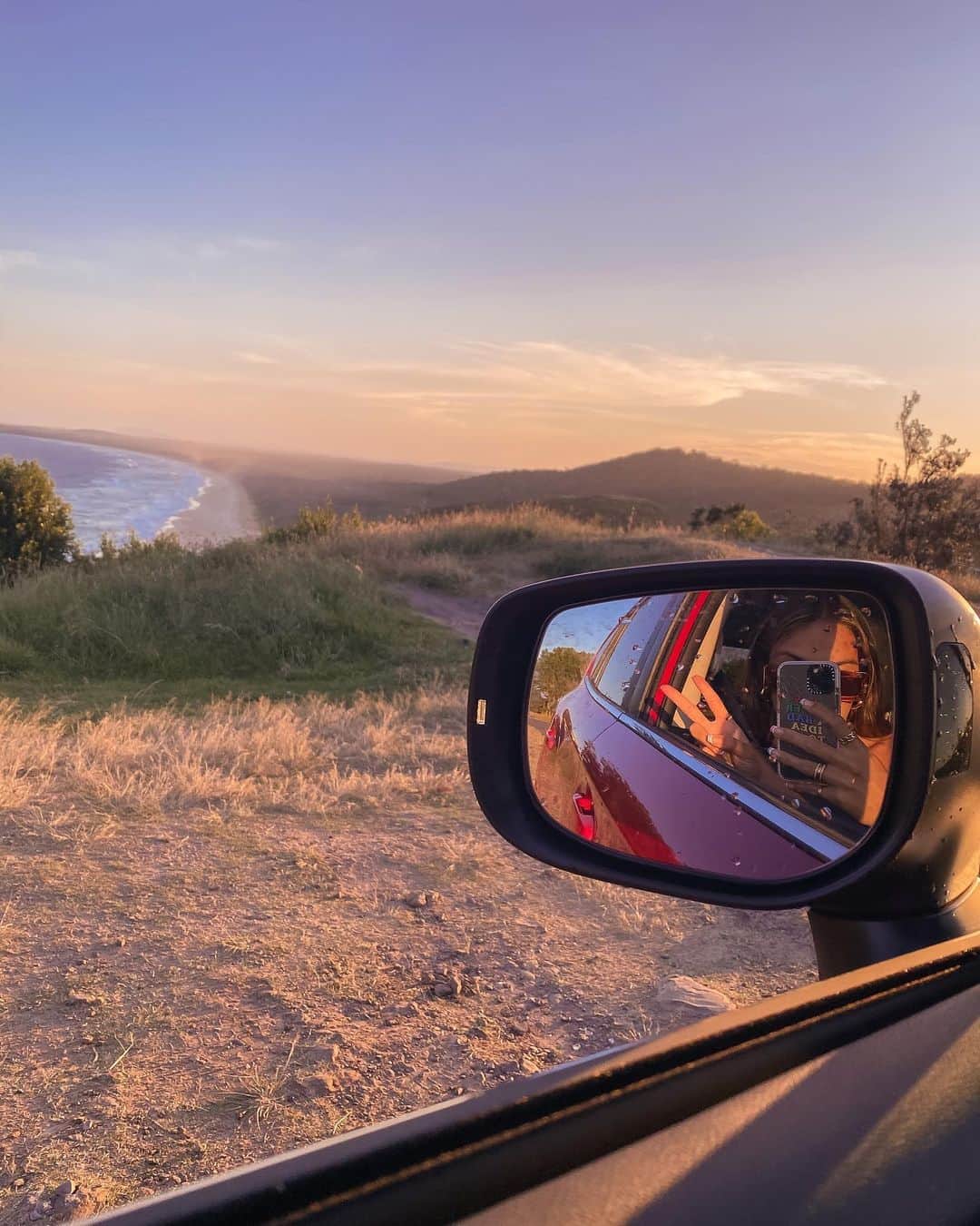 Hannah Pereraさんのインスタグラム写真 - (Hannah PereraInstagram)「Since not being able to travel the globe I have found a great new love for taking a good old classic road trip! Tom and I recently did a road trip up to Byron Bay and found many hidden gems along the way like this amazing lookout in Crescent head. And we couldn’t have done it without @subaruaustralia who have just launched the Great Australian Detour, to encourage you to take the long way next time around and uncover hidden gems scattered throughout our country. 🚘🚘🚘 To get your next trip started, they are giving away a $500 @all Accor Hotels voucher every week by simply sharing your favourite detour via Subaru.com.au 🌅🌅🌅 #Subaru #GreatAustralianDetour」11月30日 16時44分 - hannah_perera