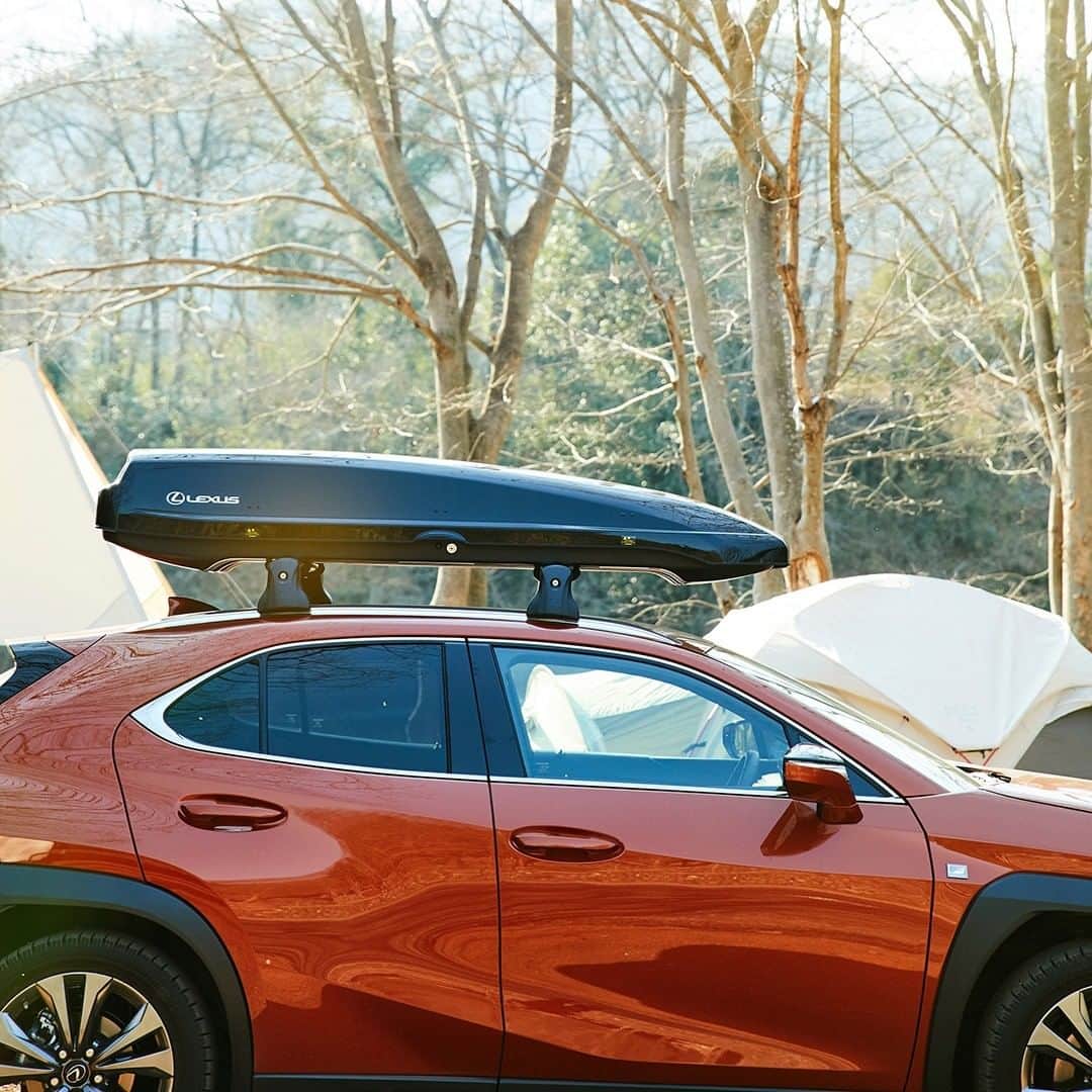 LEXUS / レクサスさんのインスタグラム写真 - (LEXUS / レクサスInstagram)「等身大のままちょっと贅沢を。UXならそんなキャンプを叶えてくれる。  #レクサス #Lexus #LexusUX #レクサスUX  #UXと過ごす日常 #OneMoreThing #SUV #車好きな人と繋がりたい #キャンプ #キャンプギア #グランピング」11月30日 18時00分 - lexus_jp