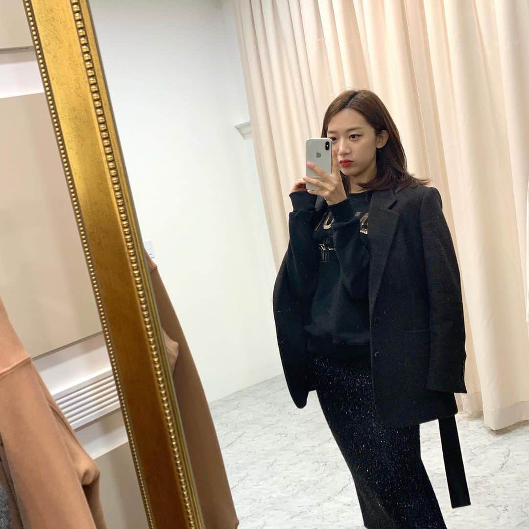 イ・ミンジのインスタグラム：「✨」