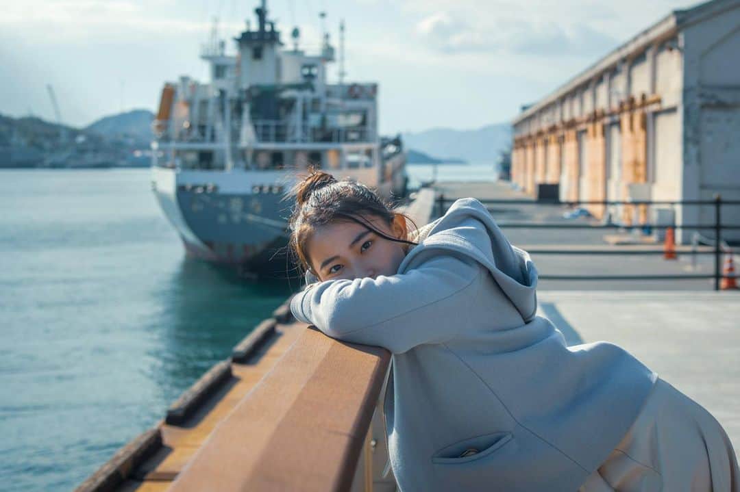 𝐊𝐚𝐤𝐢𝐠𝐢𝐅𝐮𝐤𝐚のインスタグラム：「． ． 君の街に白い雪が降った時 君は誰に会いたくなるんだろう😌❄️ ． ． ヒロイン / backnumber」