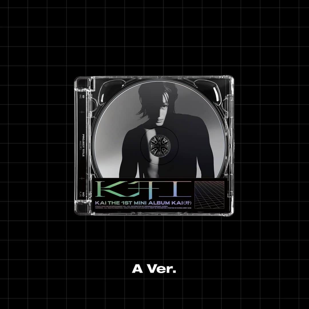 EXOさんのインスタグラム写真 - (EXOInstagram)「KAI 카이 The 1st Mini Album [KAI (开)] - Jewel Case Ver. Album Details  👉 kai.smtown.com  #카이 #KAI @zkdlin  #엑소 #EXO #weareoneEXO #开 #음 #Mmmh」11月30日 19時05分 - weareone.exo