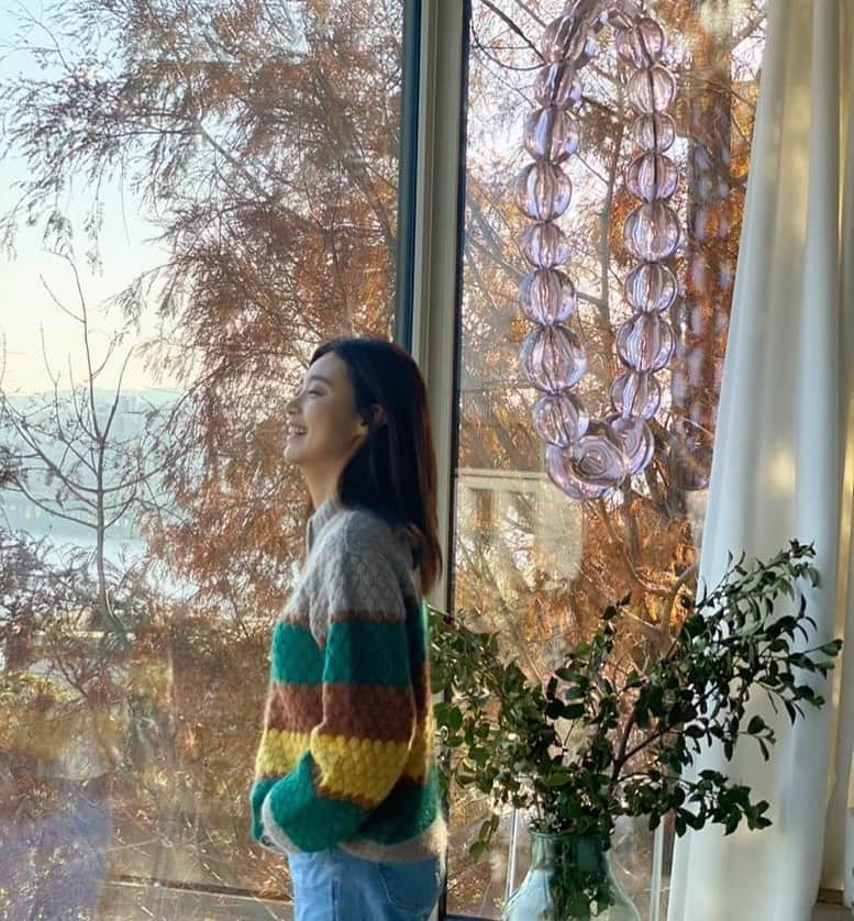 イ・ヨンウンのインスタグラム：「. 😄 .  #11월마지막날」