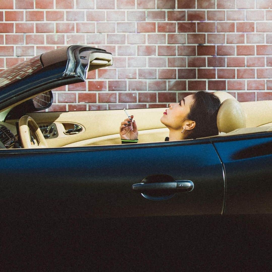 紅蘭さんのインスタグラム写真 - (紅蘭Instagram)「こんな私でも、どっしり受け止めくれる愛車の包容力に何度救われたか。 #紅蘭」11月30日 20時30分 - kurankusakari