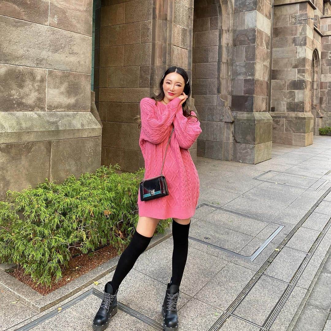 クリスティン・ウェイのインスタグラム：「Today’s outfit #valmuer #ootd #cwfashion  #christinewei #クリスティンウェイ #valmuer #ヴェルムーア #fashiongram #fashionista  #セットアップコーデ」