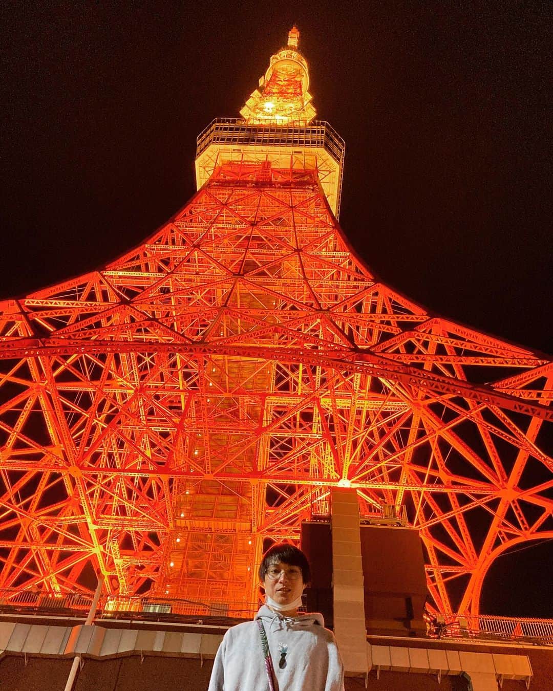 畠中悠のインスタグラム：「収録でした。 東京タワーとかたまり。東京かたわまりー。 #水川かたまり #空気階段 #東京タワー」