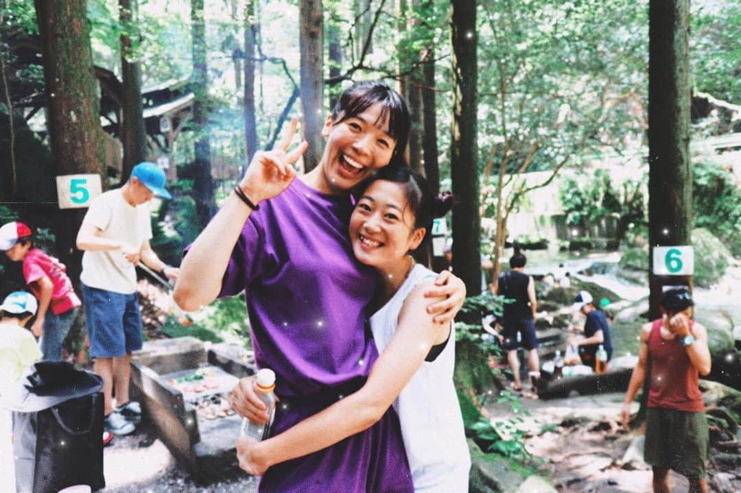 安井由香子さんのインスタグラム写真 - (安井由香子Instagram)「・ ・ 　　　My sister 🌹Happy Birthday 🌹 　　　　 　　❤️LOVE❤️  #藪田美穂子」12月1日 8時44分 - yukapon0018