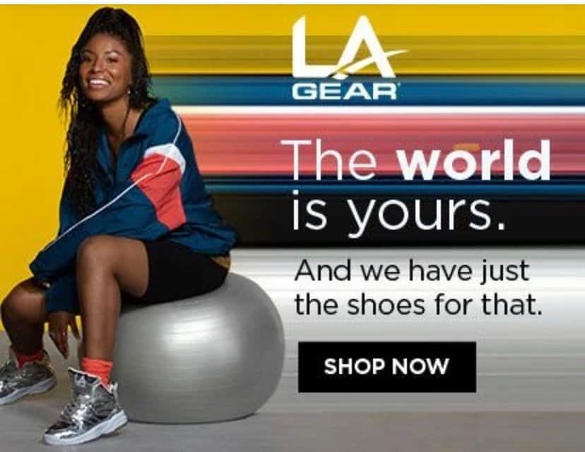 のインスタグラム：「Love a sale? Link in stories. #Payless #PaylessIsBack #CyberMonday #salesalesale #ShoeLove #LAGear」