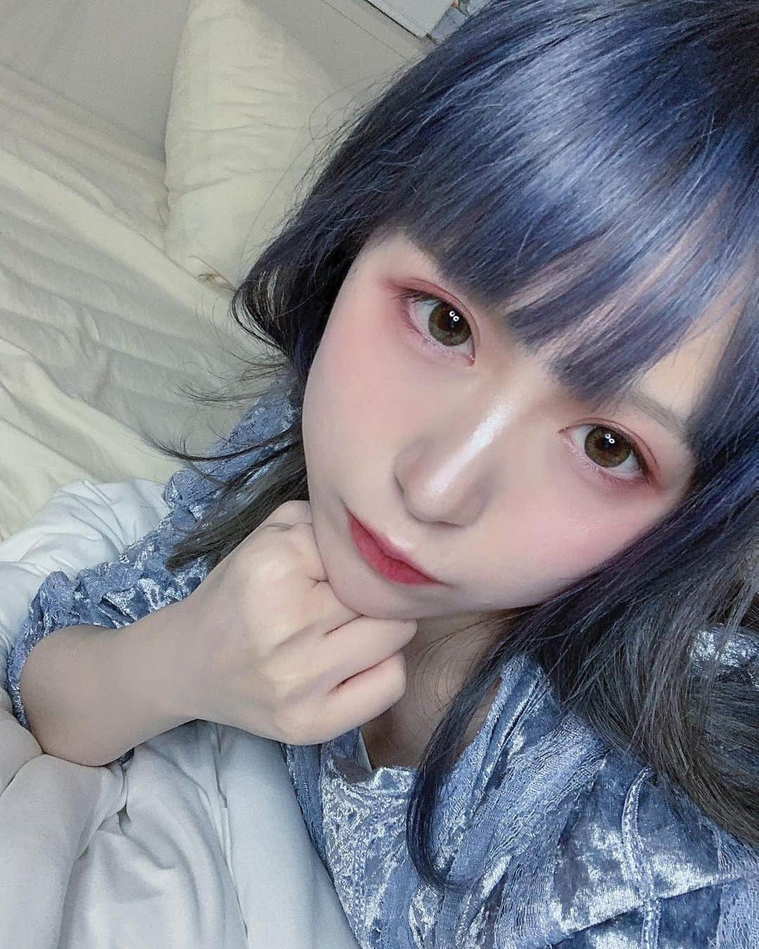 モニ子のインスタグラム：「珍しくめちゃアップで撮りました」