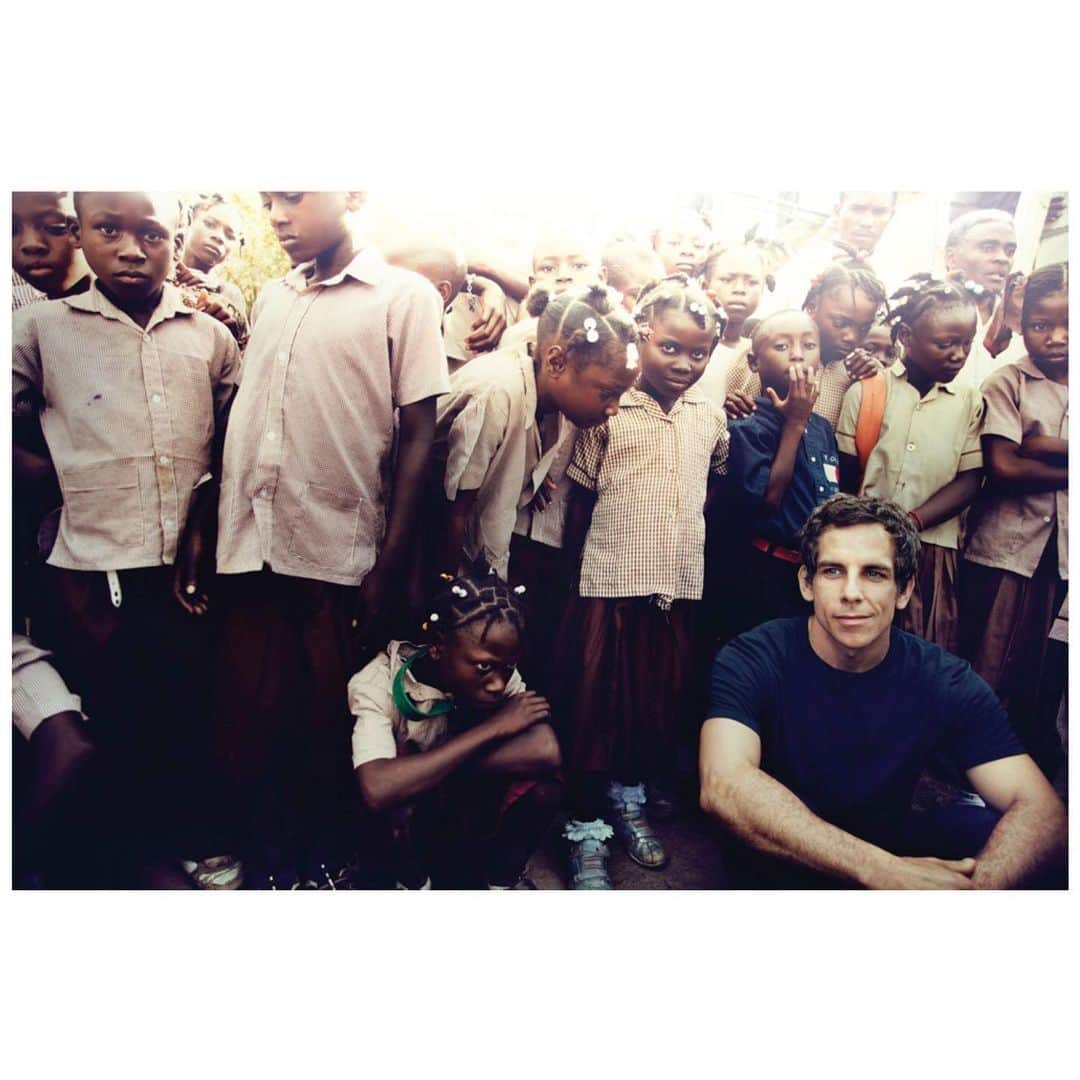 ランドール・スラヴィンさんのインスタグラム写真 - (ランドール・スラヴィンInstagram)「Happy Birthday Ben Stiller!!  We took this photo at the groundbreaking of a school The Stiller Foundation was building deep in the hills of Haiti.  One of my favorite pictures I’ve ever taken.」12月1日 0時49分 - randallslavin