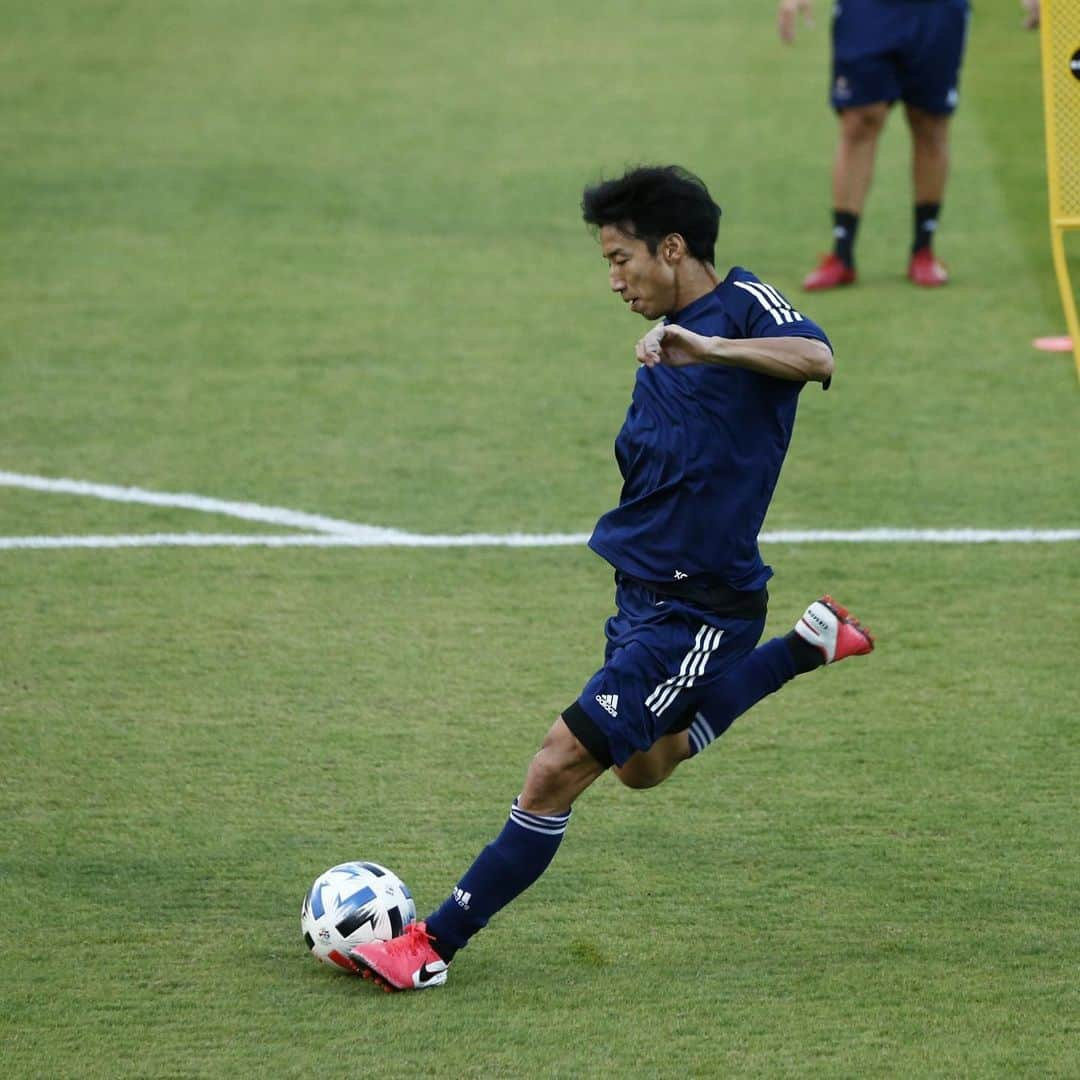 横浜F・マリノスさんのインスタグラム写真 - (横浜F・マリノスInstagram)「🦵⚽️  #fmarinos #ACL2020 #KeepSailTogether」12月1日 0時54分 - yokohamaf.marinos