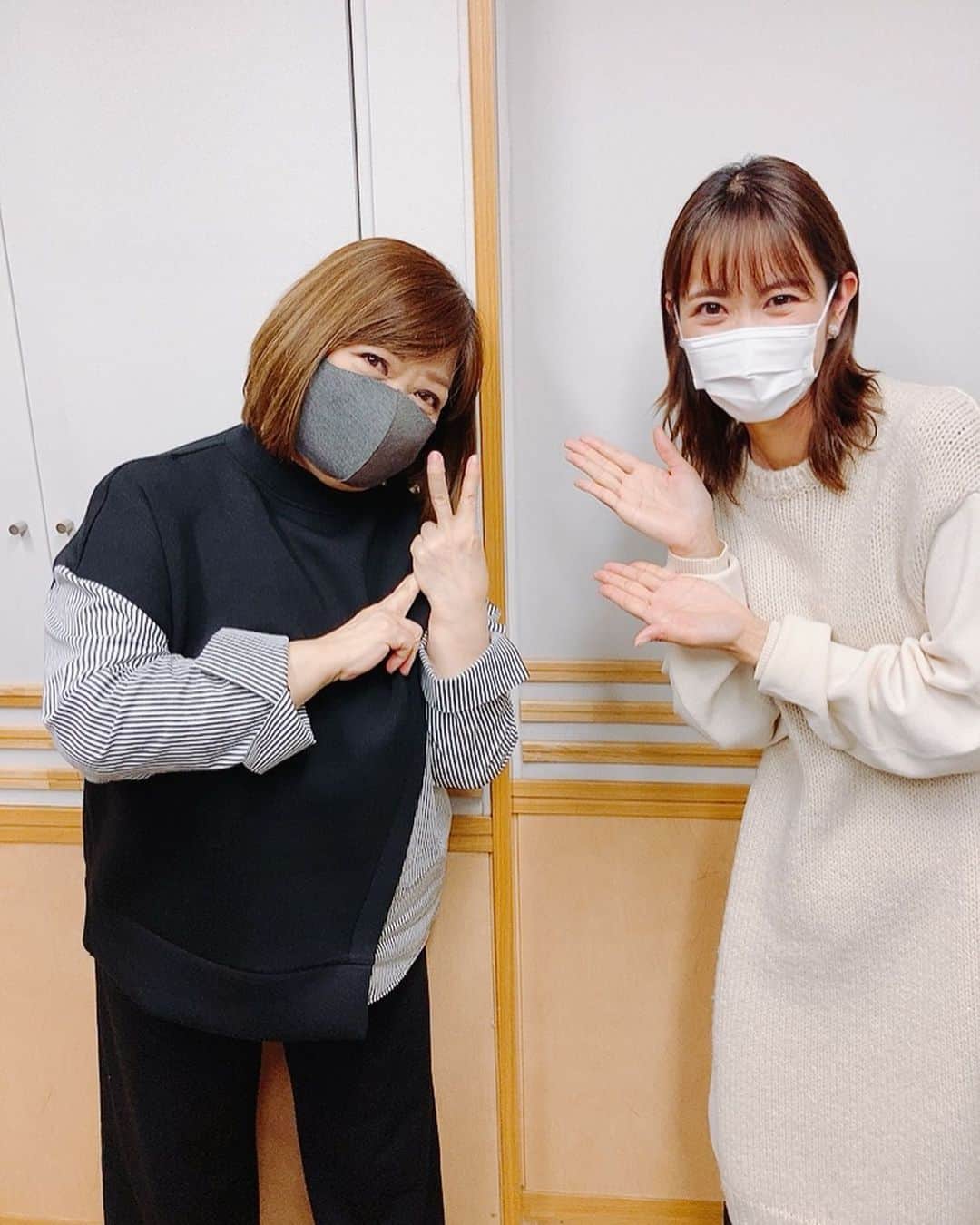 佐藤千晶のインスタグラム：「「あなたとゴールへ～ありがとう走れ歌謡曲　卒業生ゲスト企画」第一弾は２代目歌手パーソナリティの松原のぶえさんでした。「ちーちゃん頑張ってね」と肩をポンポンとしてくださった松原さん。温かく明るい素敵な先輩のエール。幸せでした。一言一言に愛のある思い出話、ありがとうございました！ 松原さんのお話をタイムフリーでぜひ。  #松原のぶえ　さん #走れ歌謡曲 #卒業生ゲスト企画 #ラジオ #佐藤千晶」