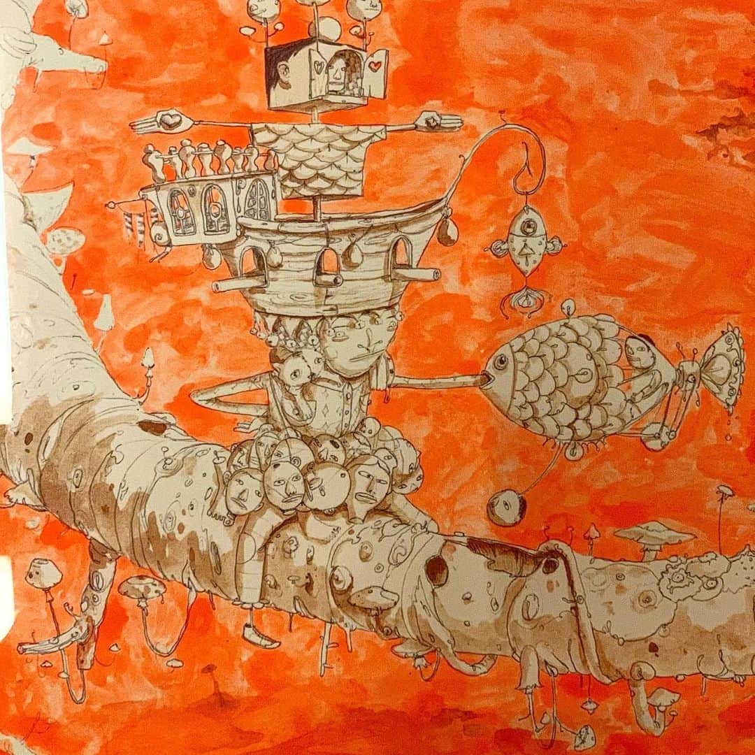 のインスタグラム：「#tritrez drawings / desenhando nosso universo 2000’s Nankin sobre papel. @pinacotecasp #retrospectiva 1974 a 2020 #osgemeos #estilo」