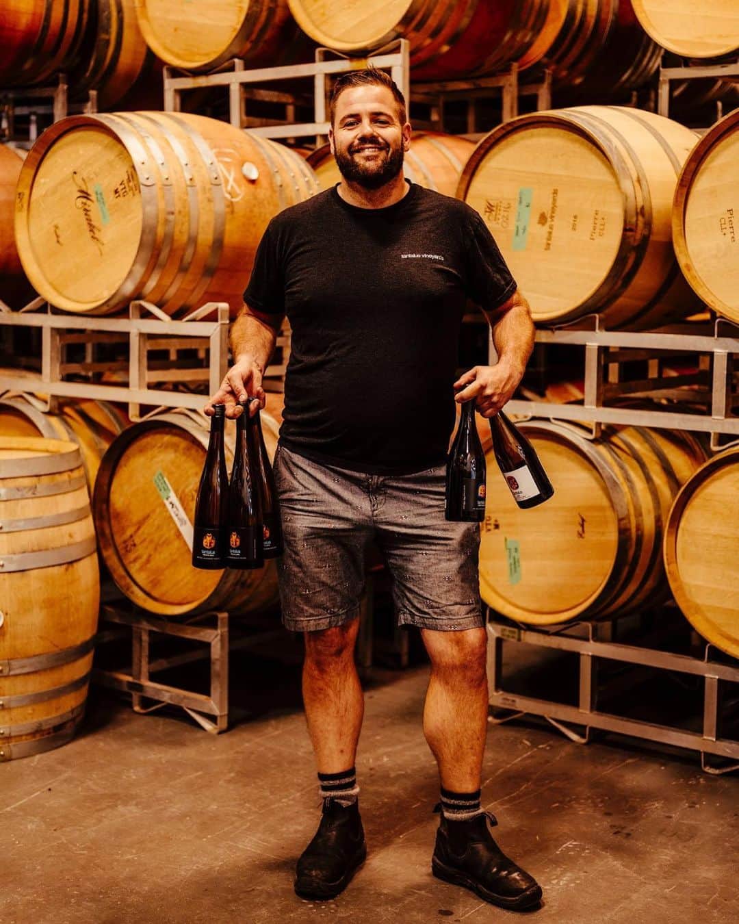 Explore Canadaのインスタグラム：「Get to know the people who keep our country’s heart beating strong.⁠⠀ ⁠⠀ Meet David Paterson of @tantaluswine in Kelowna, British Columbia (@tourismkelowna, @hellobc) and follow along as we profile the faces in our communities who make our hearts glow and the country’s heart beat. ⁠⠀ “I grew up and did my wine making training in New Zealand. Canada wasn’t even really on my radar, but I came back to my birthplace of BC for love and was surprised by the richness of community I discovered in the Okanagan. There is also something very compelling about the balance of fruit, acid and young vines that are getting older—all the things we need to craft wines of longevity that you don’t see in many established wine regions. Both are keeping me here. ⁠⠀ ⁠⠀ I count the entire restaurant industry as my community. They have been integral to our success at Tantalus. Many small restaurants, bars and local wineries rely solely on visitors to buy their food and wine. I was really proud of Canadians this year for taking the opportunity to explore their own backyards. Their reactions to what we had to offer at the winery were amazing. While we saw fewer people, we saw many for the first time and we had the opportunity to really share our story and the story of BC wine.”⁠⠀ ⁠⠀ #CanadaNice #ForGlowingHearts⁠⠀ ⁠⠀ *Though now might not be the right time to travel, there are many meaningful ways to support businesses in your community. Start by sharing this post to spread the love, then discover more of the faces behind Canada’s tourism industry at the link in our bio.*⁠⠀ ⁠⠀ 📍: @tourismkelowna, @thompson_okanagan, @hellobc⁠⠀ ⁠⠀ #ExploreKelowna #ThompsonOkanagan #ExploreBC⁠⠀」
