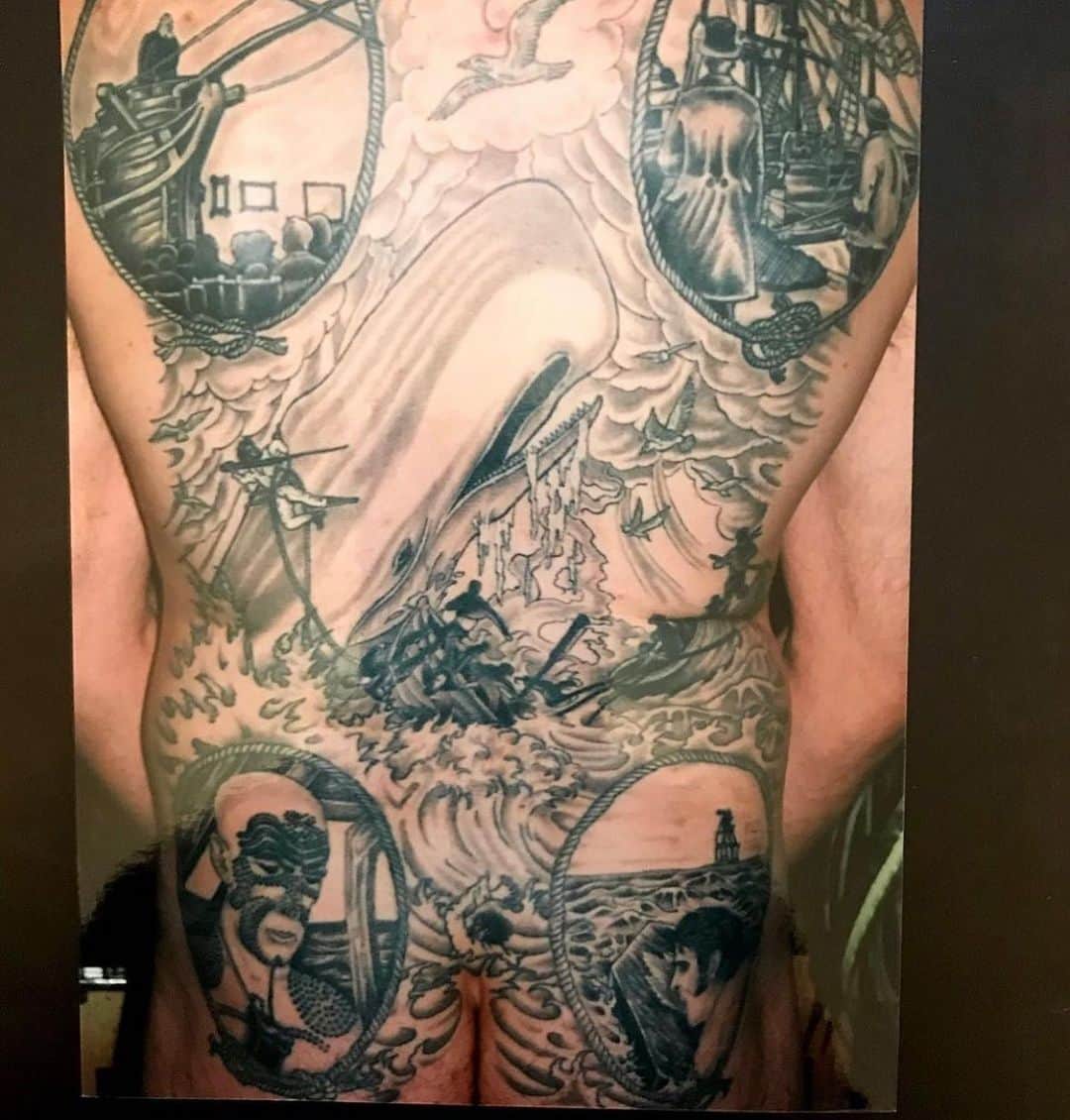 アムステルダム・タトゥー・ミュージアムのインスタグラム：「Grat moby dick tattoo by the great#georgebone #georgebonetattoos」