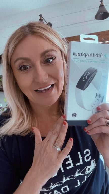 ロック&リパブリックのインスタグラム：「Check out @citygirlgonemom’s Cyber Monday must-haves! Start  shopping now with 20% off your purchase through 12/2 in store + online. (Promo code: YOUGET20) Plus, get $10 off your $50+ purchase and earn $15 Kohl’s Cash for every $50 spent when you shop online! (Today only.)」