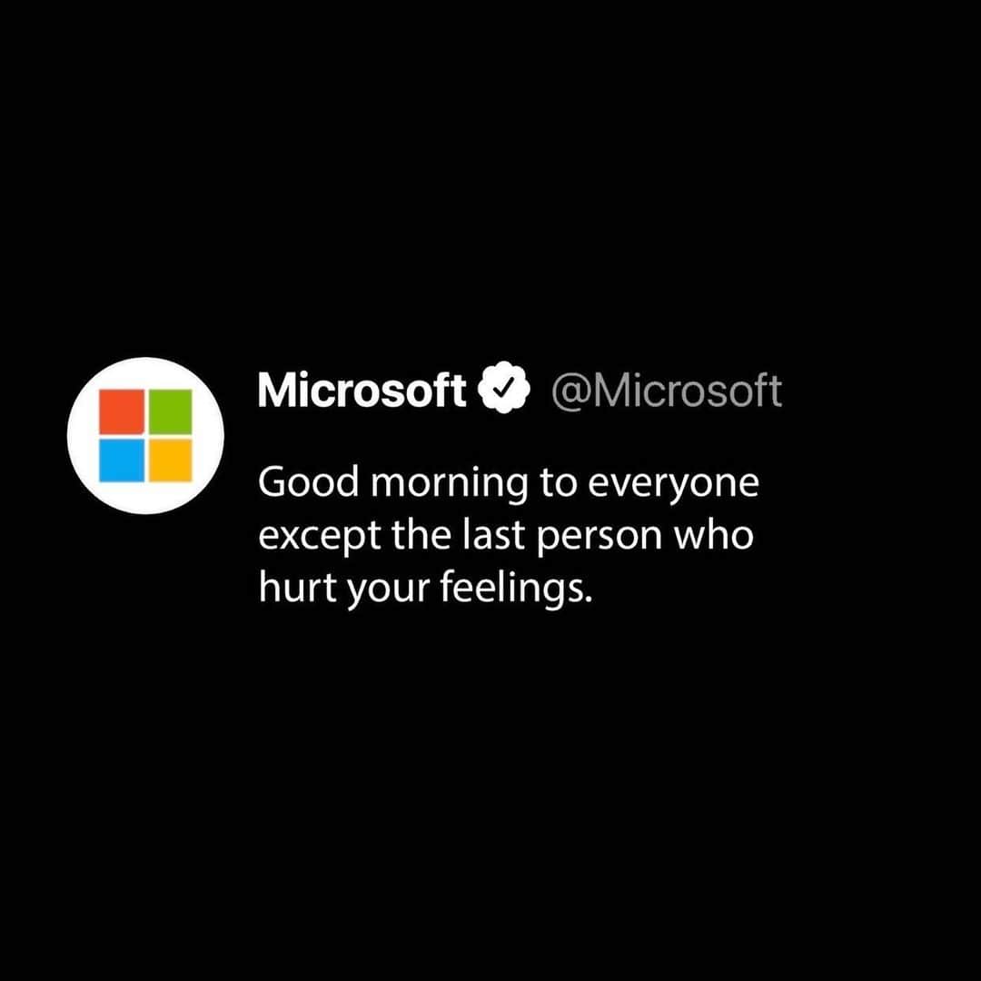 Microsoftさんのインスタグラム写真 - (MicrosoftInstagram)「Good morning, good afternoon and goodnight. Unless they’ve apologized.」12月1日 4時39分 - microsoft
