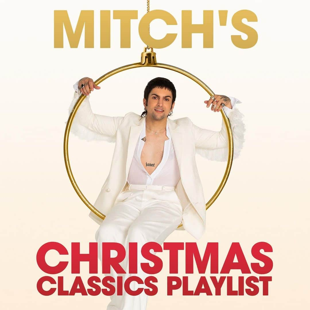 ペンタトニックスさんのインスタグラム写真 - (ペンタトニックスInstagram)「Curious to know which timeless hits @MitchGrassi loves to listen to during the holidays? He is taking over our @Spotify account for the next week with his Christmas classics playlist! Listen now on Spotify. #PTXWeNeedALittleChristmas」12月1日 4時52分 - ptxofficial