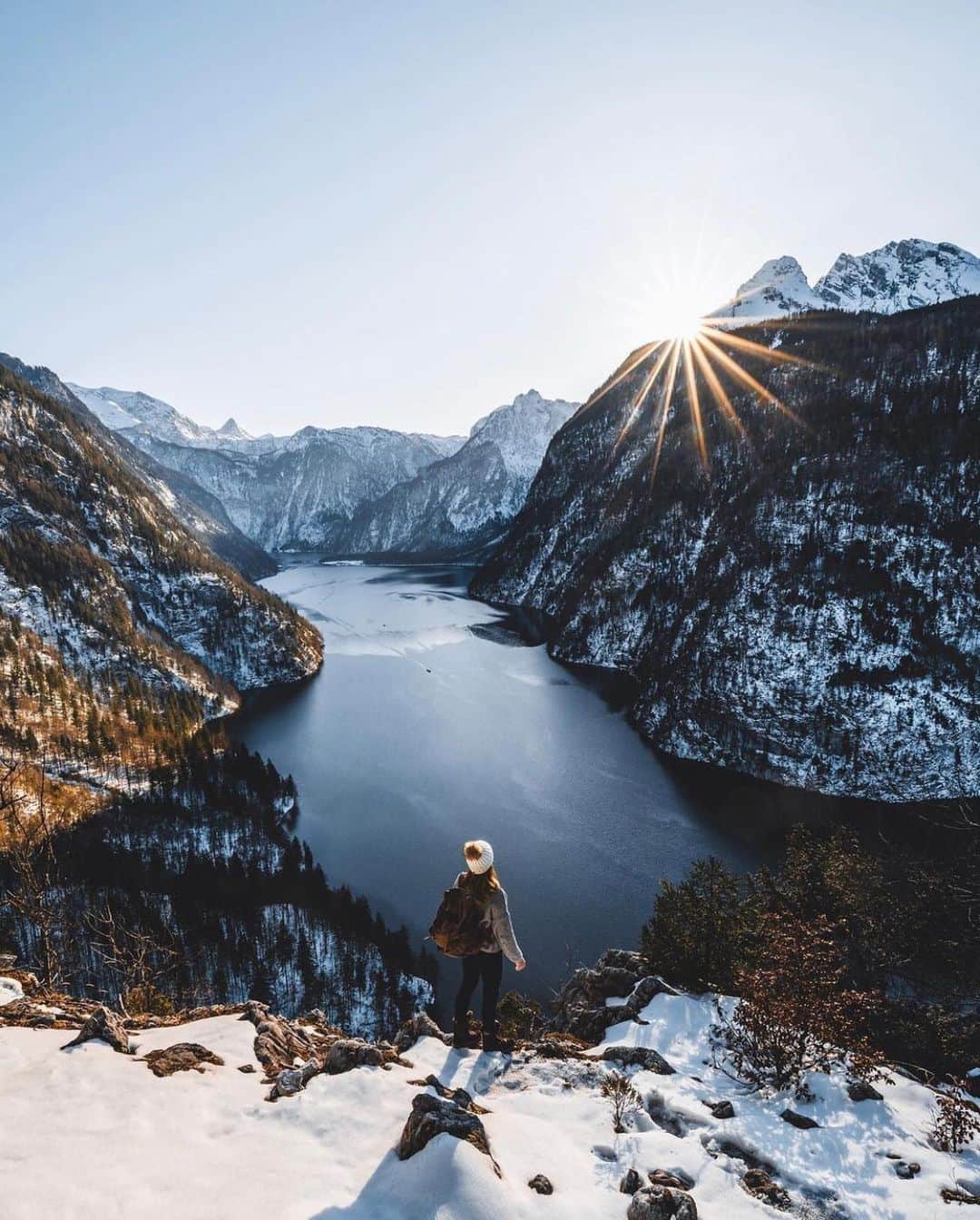 のインスタグラム：「Goodbye November. Today’s favorites are: 1.) @josefwittibschlager 2.) @thekitchenmccabe 3.) @punkodelish 4.) @marvin_walter 5.) @keefography 6.) @nanhes.jungle」