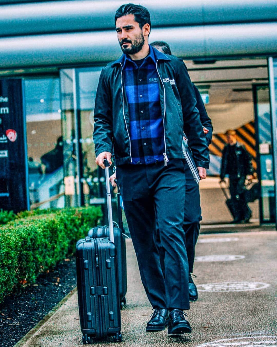 イルカイ・ギュンドアンさんのインスタグラム写真 - (イルカイ・ギュンドアンInstagram)「Another #UCL journey ✈️🇵🇹 @ChampionsLeague @mancity」12月1日 5時44分 - ilkayguendogan