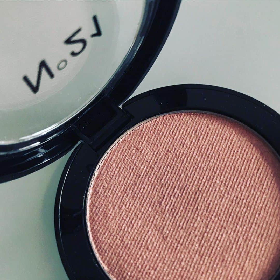 アディクションのインスタグラム：「Nude Collection  Ayako X N 21」