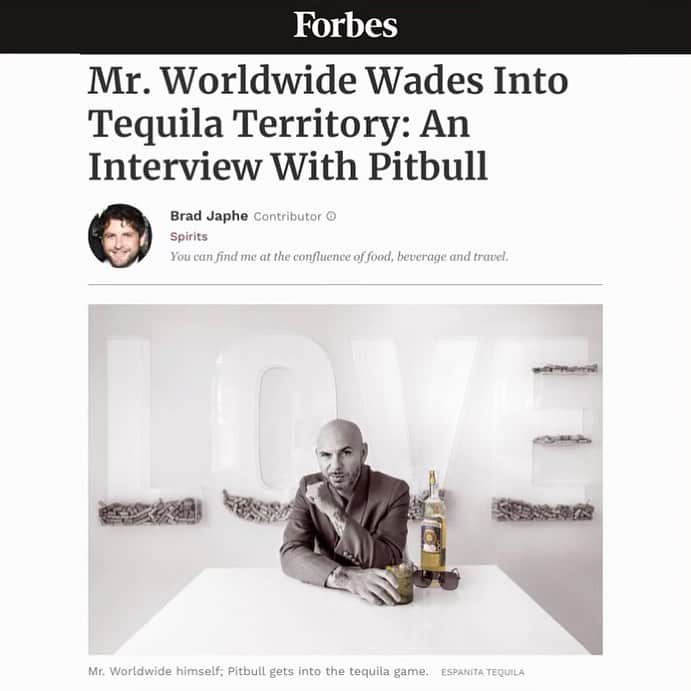 ピットブルのインスタグラム：「Yours truly and @forbes introduces @espanita_tequila.」