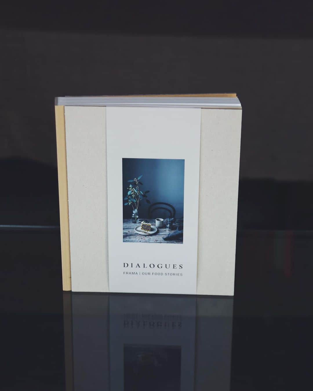 nostos booksのインスタグラム