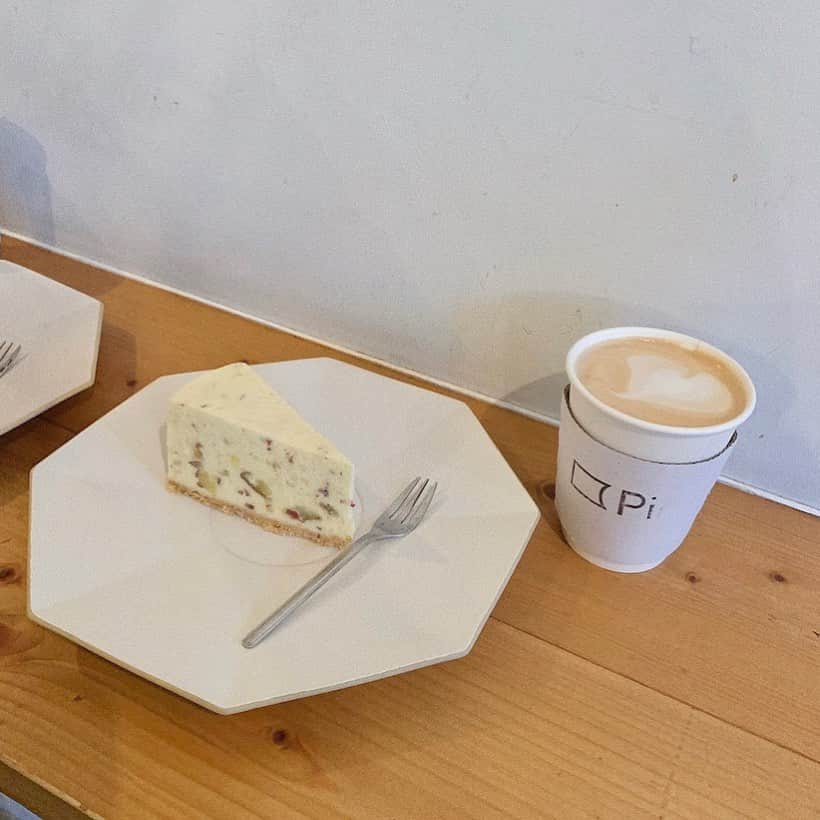 足立沙織のグルメインスタ