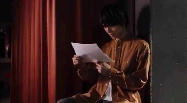 山崎大輝のインスタグラム：「DMM.com様の企業CMに出演させていただいてます〜！」