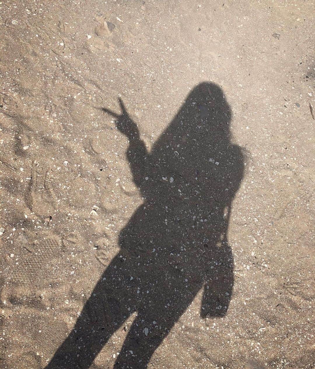 カウンのインスタグラム：「_ 인천에서 #nottoday #gaeunday」