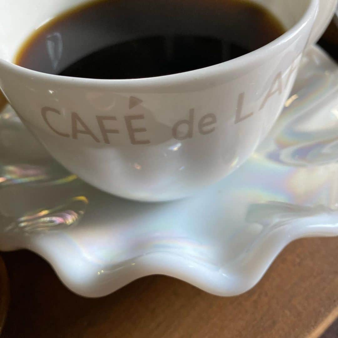 cafe.de.lafet&mon.magasinさんのインスタグラム写真 - (cafe.de.lafet&mon.magasinInstagram)「bonjour  本日も宜しくお願い致します。 本日のランチタイムは短縮営業にて15時までとさせて頂いております。  どうぞ宜しくお願い致します。  #見沼区御蔵 #さいたま市  #埼玉カフェ  #フレンチカントリーの家  #アンティークのある暮らし  #テラスカフェ  #見沼区カフェ  #ガレットランチ  #ディナーコース  #ランチタイム🍴  #ランチコース  #隠れやカフェ」12月1日 10時23分 - cafe.de.lafet