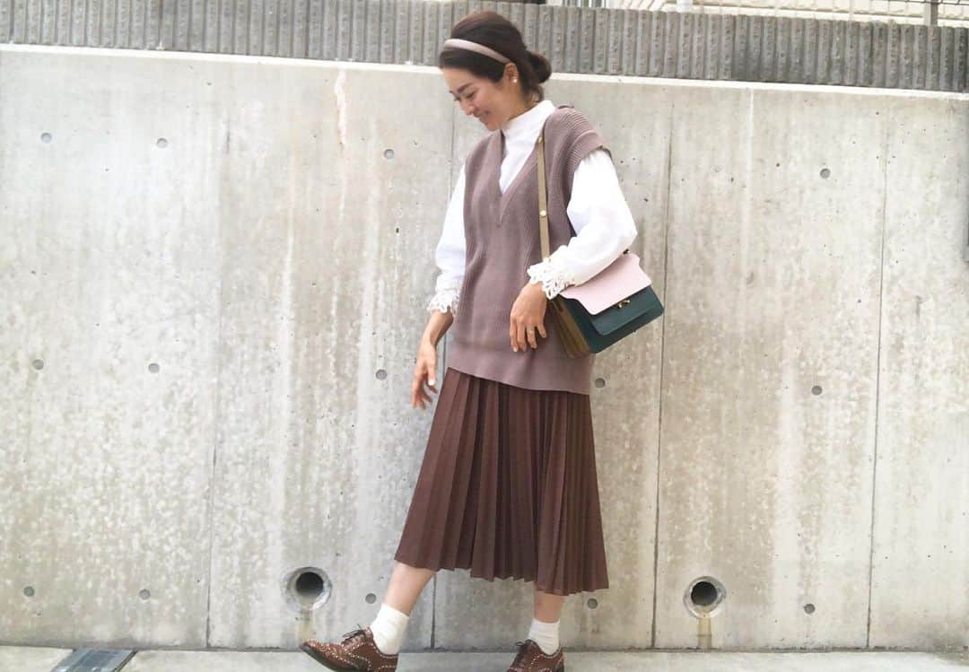 林香里さんのインスタグラム写真 - (林香里Instagram)「・ ・ 昨日の#coordinate 🤎🟫🌰🍫🐻🍂🍪  #wardrobe#outfit#fashion」12月1日 10時28分 - kaori_hayashi1203